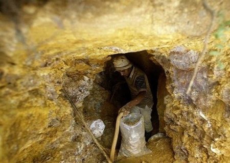 گواهی کشف بزرگترین معدن طلای ایران در سیستان و بلوچستان صادر شد