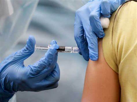 واکسیناسیون در سیستان و بلوچستان طی روزهای تعطیل هم انجام می‌شود