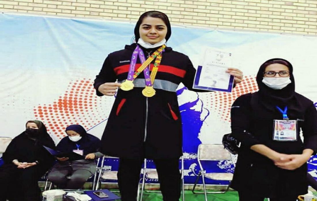 ورزشکار سیستان و بلوچستان قهرمان پاورلیفتینگ بانوان کشور شد