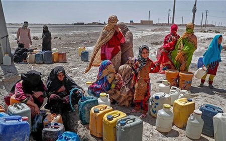 برنامه‌ریزی برای آبرسانی و رفع تنش آبی ۷۱۰ روستا در سیستان و بلوچستان
