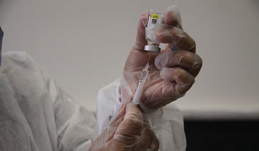 پایین آمدن استقبال از دز سوم واکسن کرونا در سیستان و بلوچستان