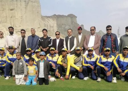 تیم کریکت منطقه آزاد چابهار در رقابت بندر گوادر پاکستان شرکت کرد