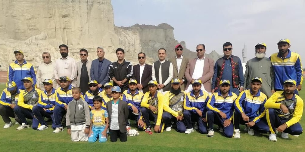 تیم کریکت منطقه آزاد چابهار در رقابت بندر گوادر پاکستان شرکت کرد