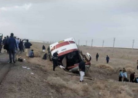 واژگونی اتوبوس در مسیر زاهدان -زابل ۹ مجروح برجا گذاشت